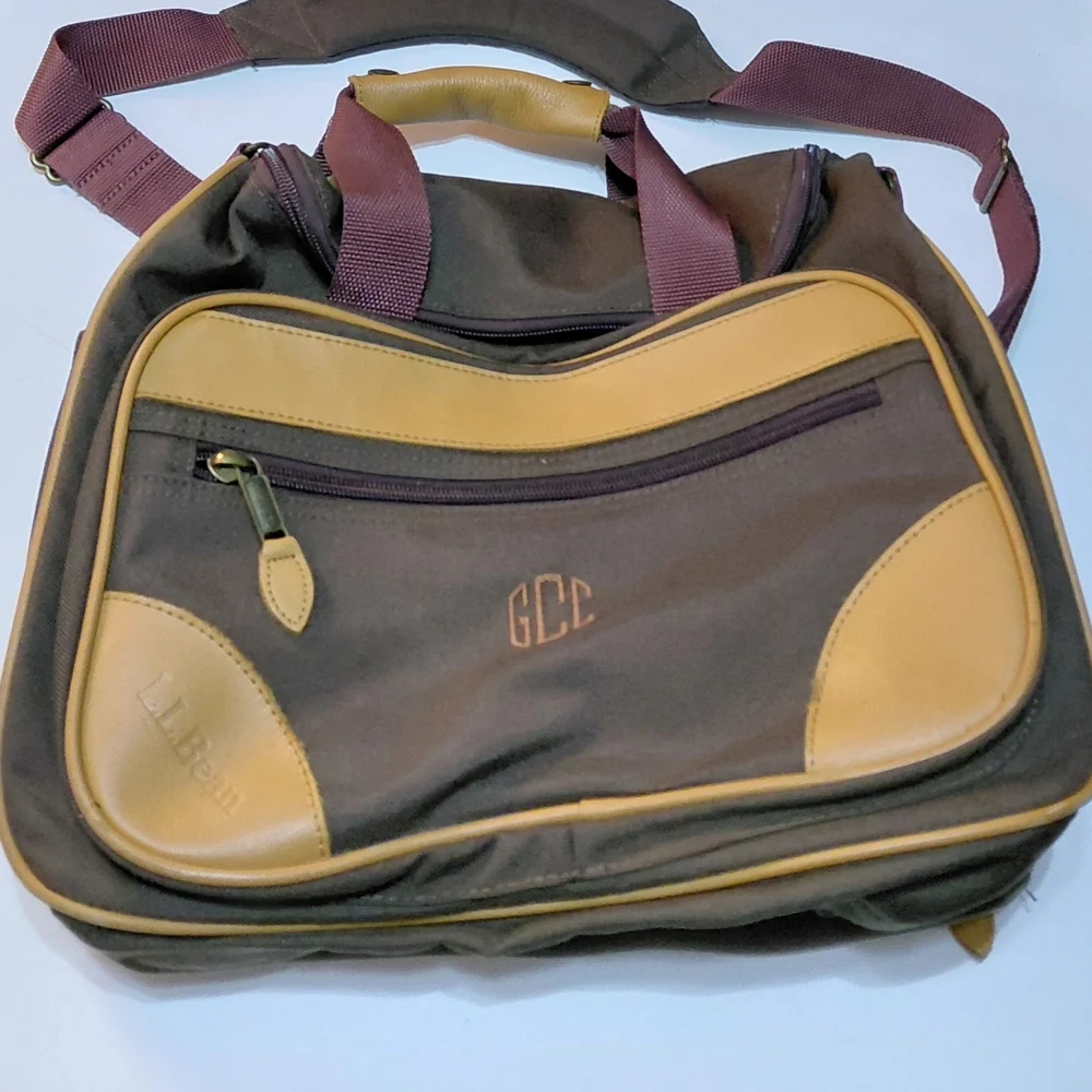 L.L. BEAN Vintage Canvas Travel Bag with Leather Trim
